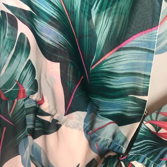 Show Me Your MuMu Tropical Romper - Picture 4 of 4